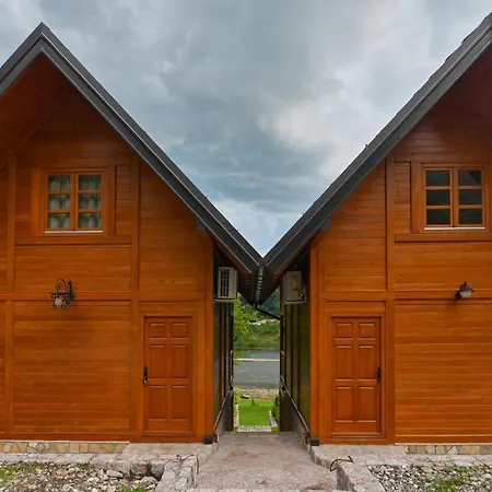 Vikendica Pored Drine