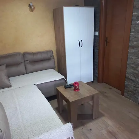 Дом отдыха Vikendica Pored Drine *